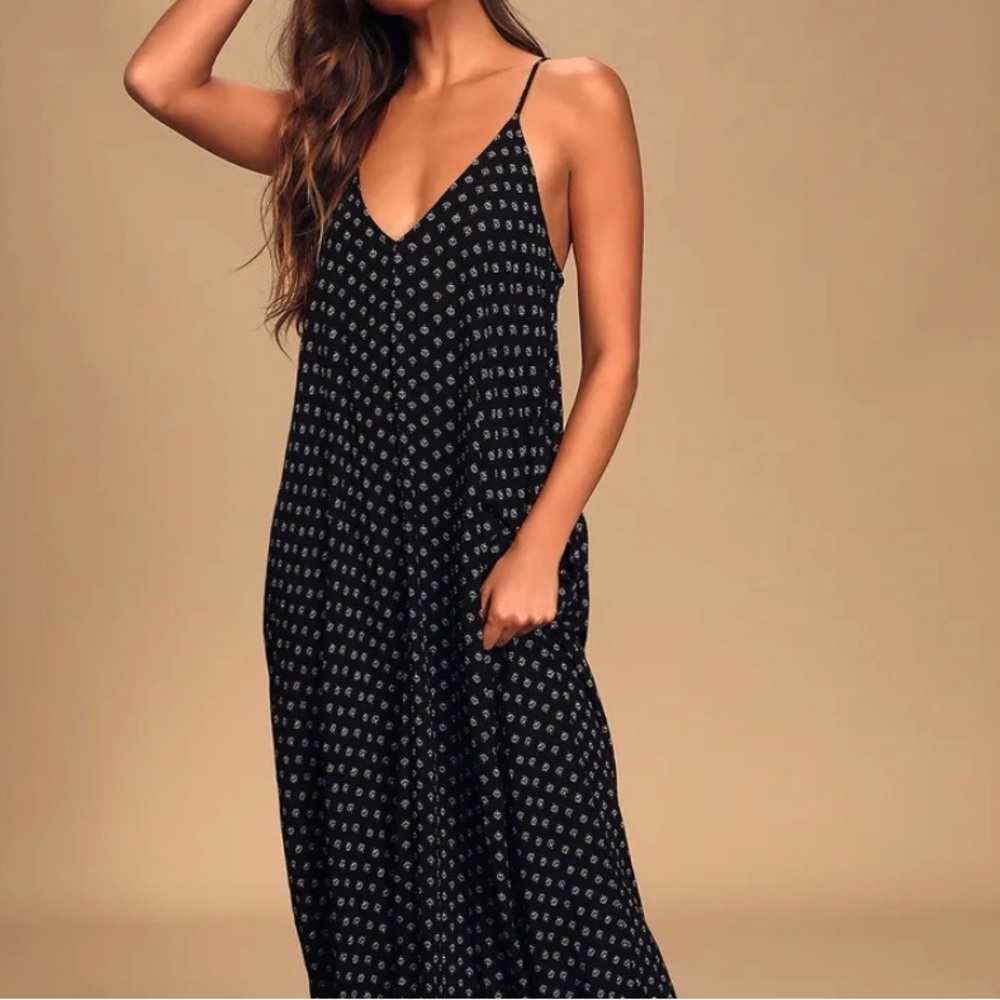 Yours Tule Black Floral Print Maxi Dress